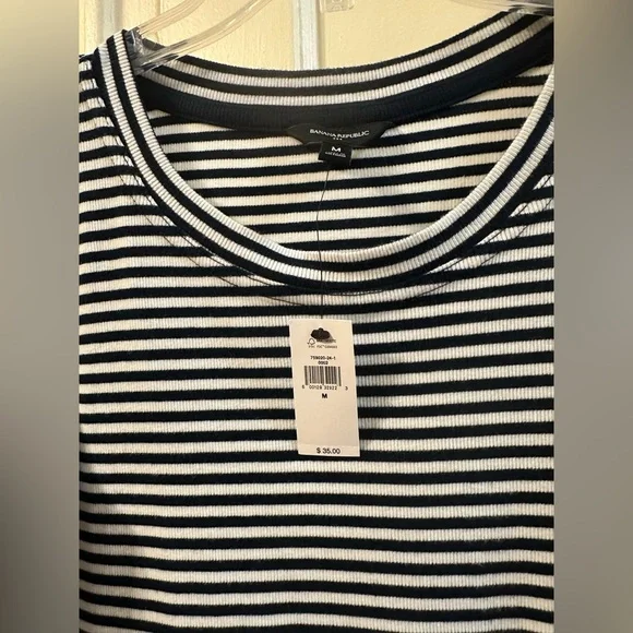 Banana Republic Black and White Striped Tee - Picture 3 of 3